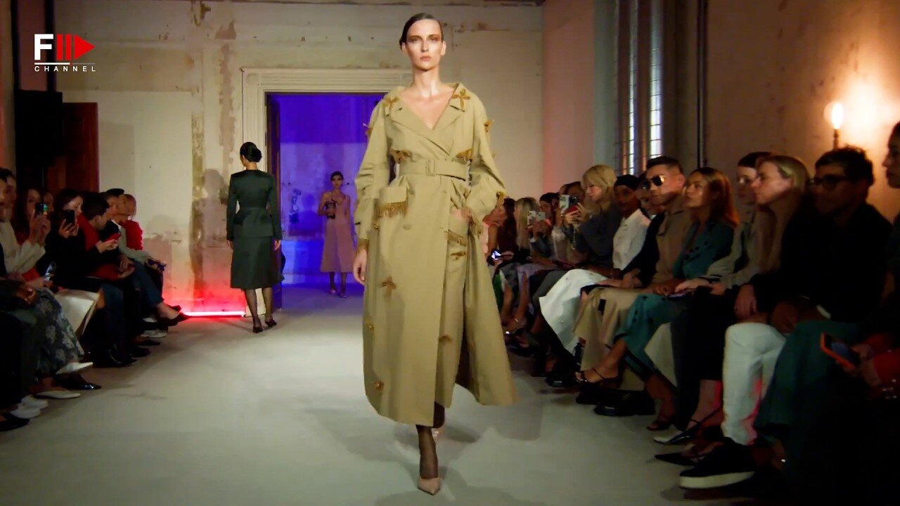 HUISHAN ZHANG Best Looks Spring 2025 London - Fashion Channel