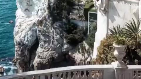 A house by the sea