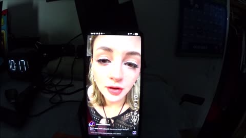 THIS BITCH GIVES GOOD ADVICE