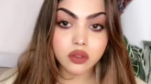 Indian beautiful hot item girls Sushmita Sen live ahow