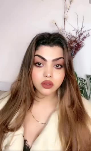 Indian beautiful hot item girls Sushmita Sen live ahow