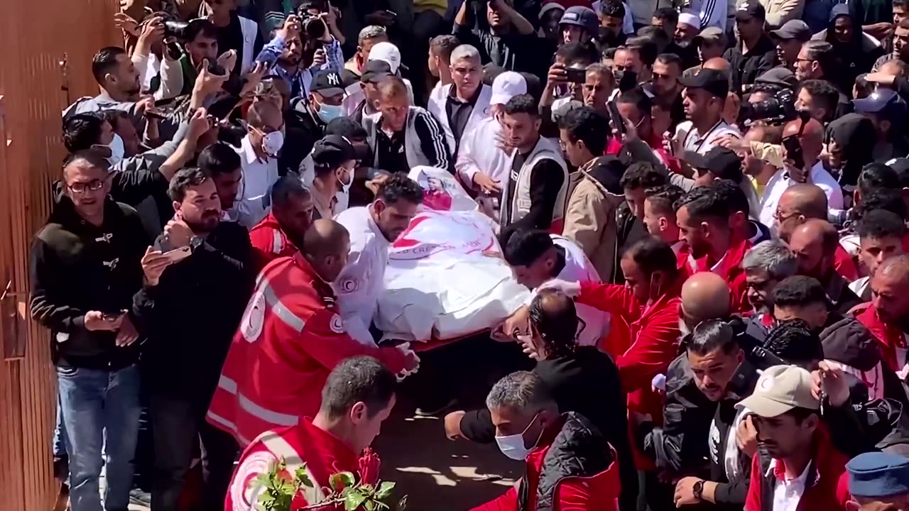 Bodies of rescue workers recovered from grave in Gaza, say UN officials