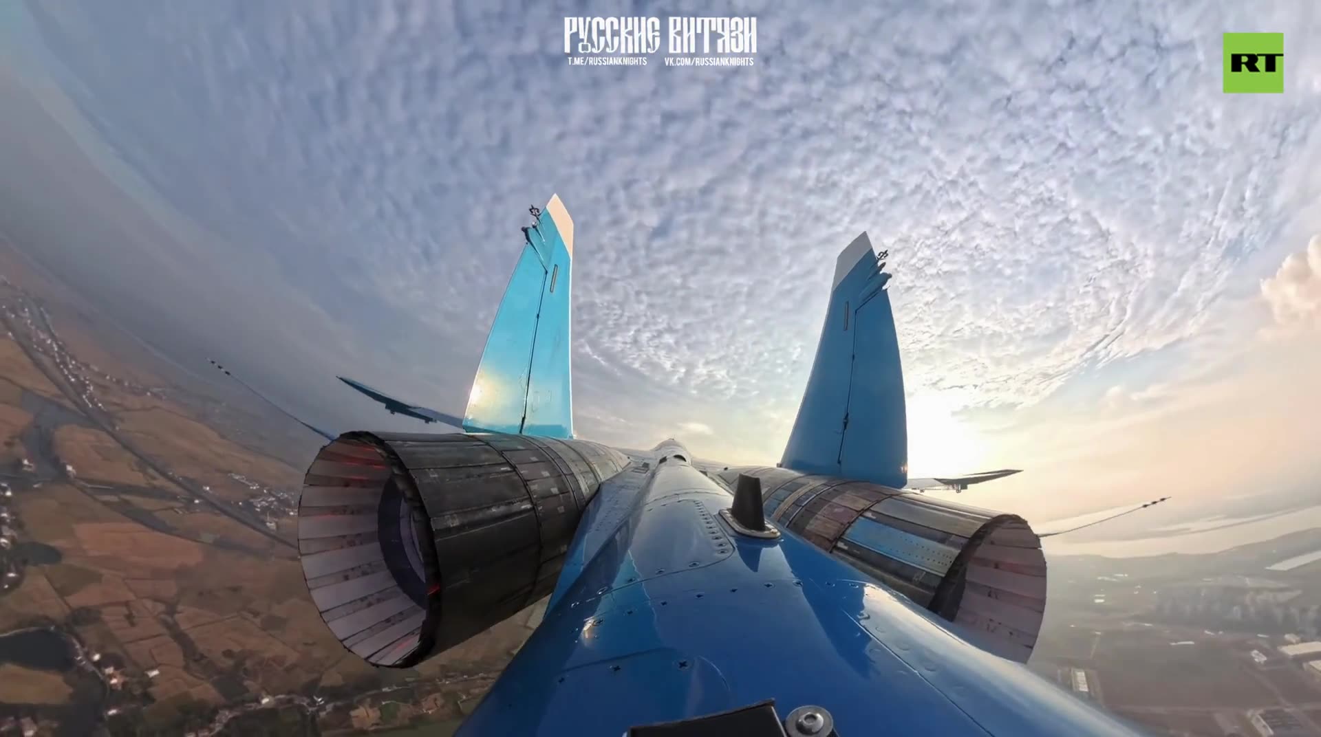 RUSSIA OWNS THE SKY! Elite Russian Pilots Stun China In A Dazzling Air Spectacle