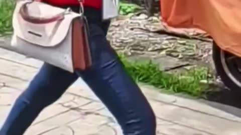 She step on to something