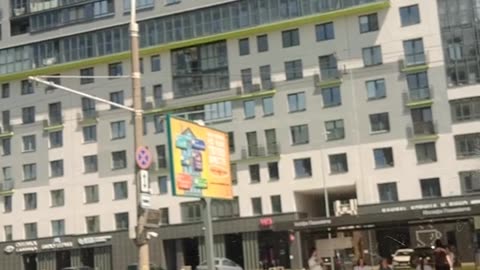 Awkward Bus Encounter in Minsk – Belarusian Girl Stays Cool