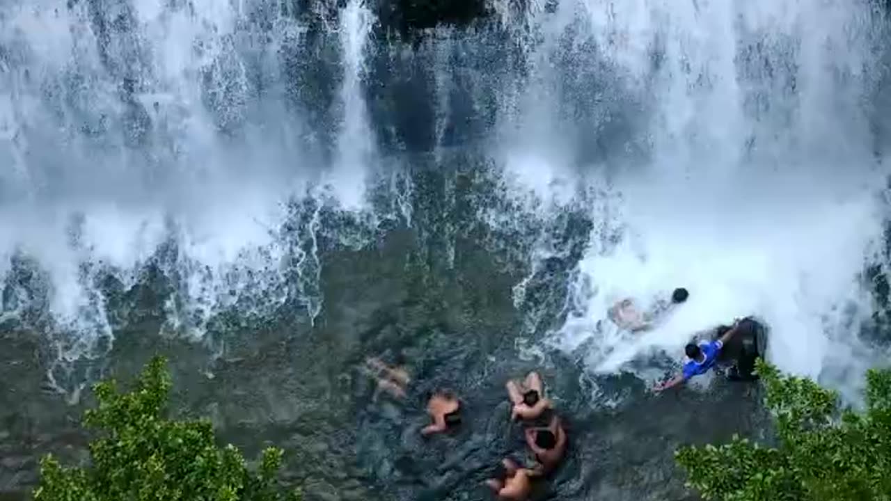 Discover the Hidden Beauty of Anayadikuth Waterfall 🌊