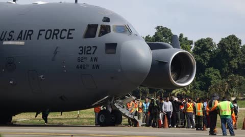 US strikes deportation deals with Honduras and Uganda