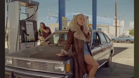 Sabrina Carpenter - Manchild