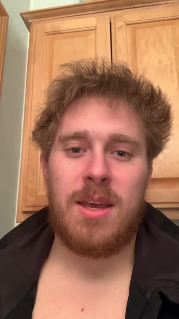 Are ugly ears a flex？