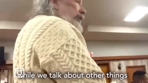 😂🤦‍♂️ This Congressman's Apology is Hilariously Wrong | FunFM