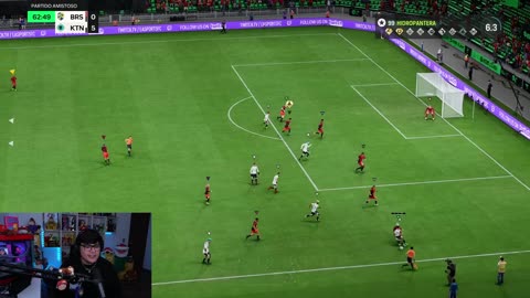 UN POCO DE FIFA CON LAS ESTRELLAS