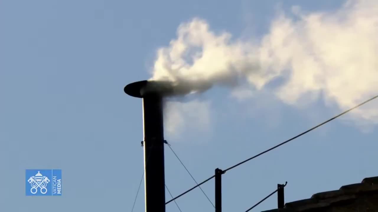 Weisser Rauch - Konklave 2025 - Leo XIV