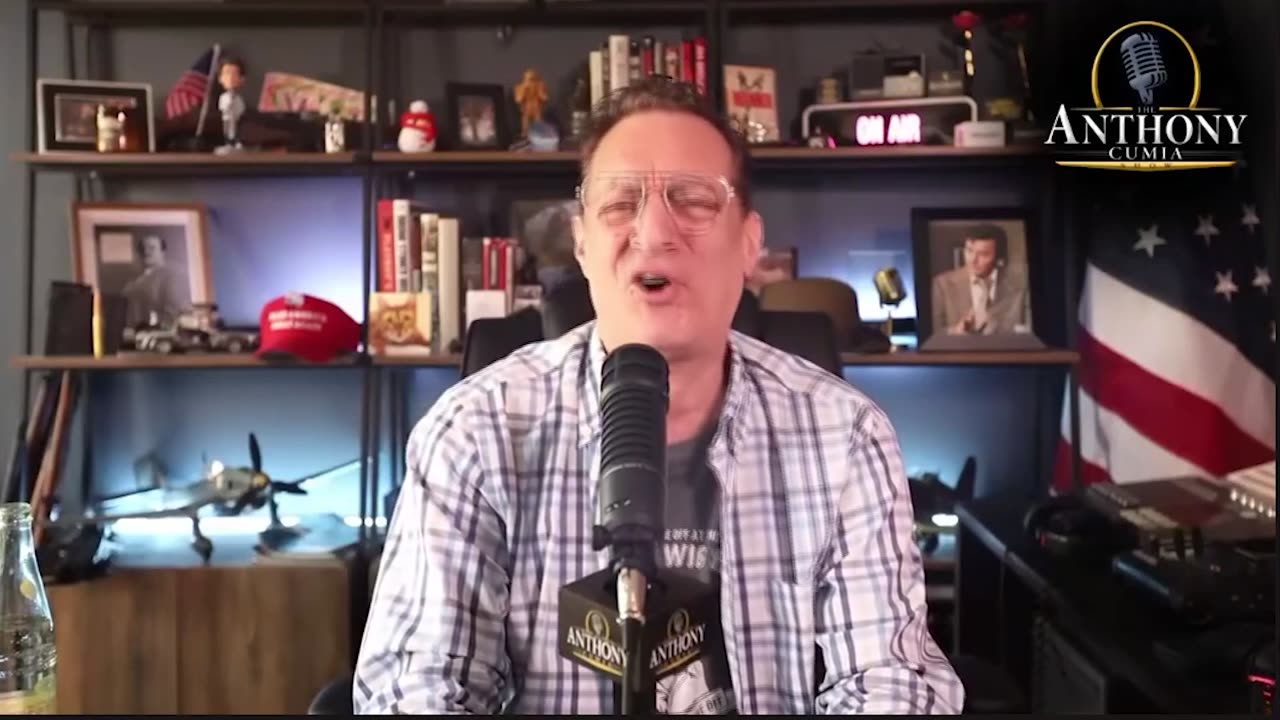 CUMIA TALKS MOTIVATION TO COME BACK ON AIR. HISTORY WITH LEW