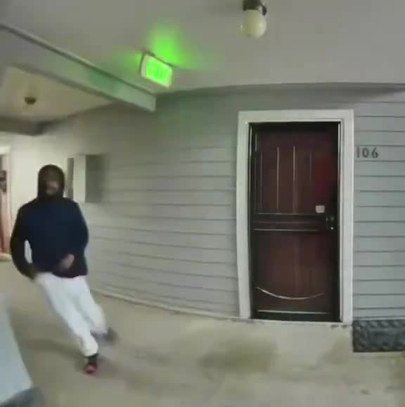 Man confronts black man for urinating on his door so naturally the black man stabs his door