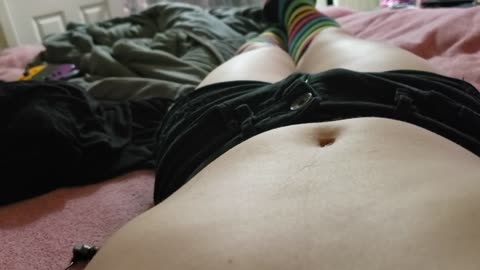 Just showing off my full tummy | (Méi Blackwuuf) - [REUPLOAD]
