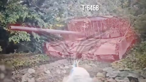 💥🚁 Ukraine Russia War | RU FPV Drones Destroy Ukrainian T-64BV Tank | RCF