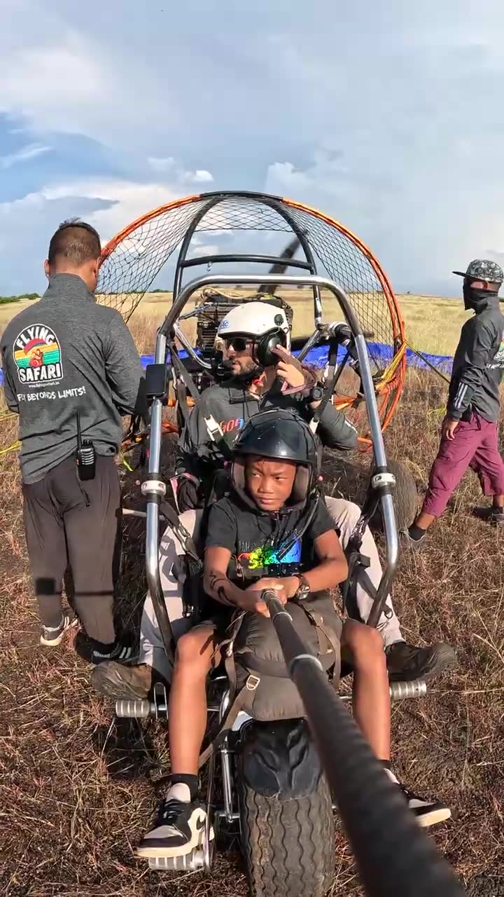 Elly’s Microlight Flight in Goa 🇮🇳 | From Terrified to Thrilled in 10 Minutes!