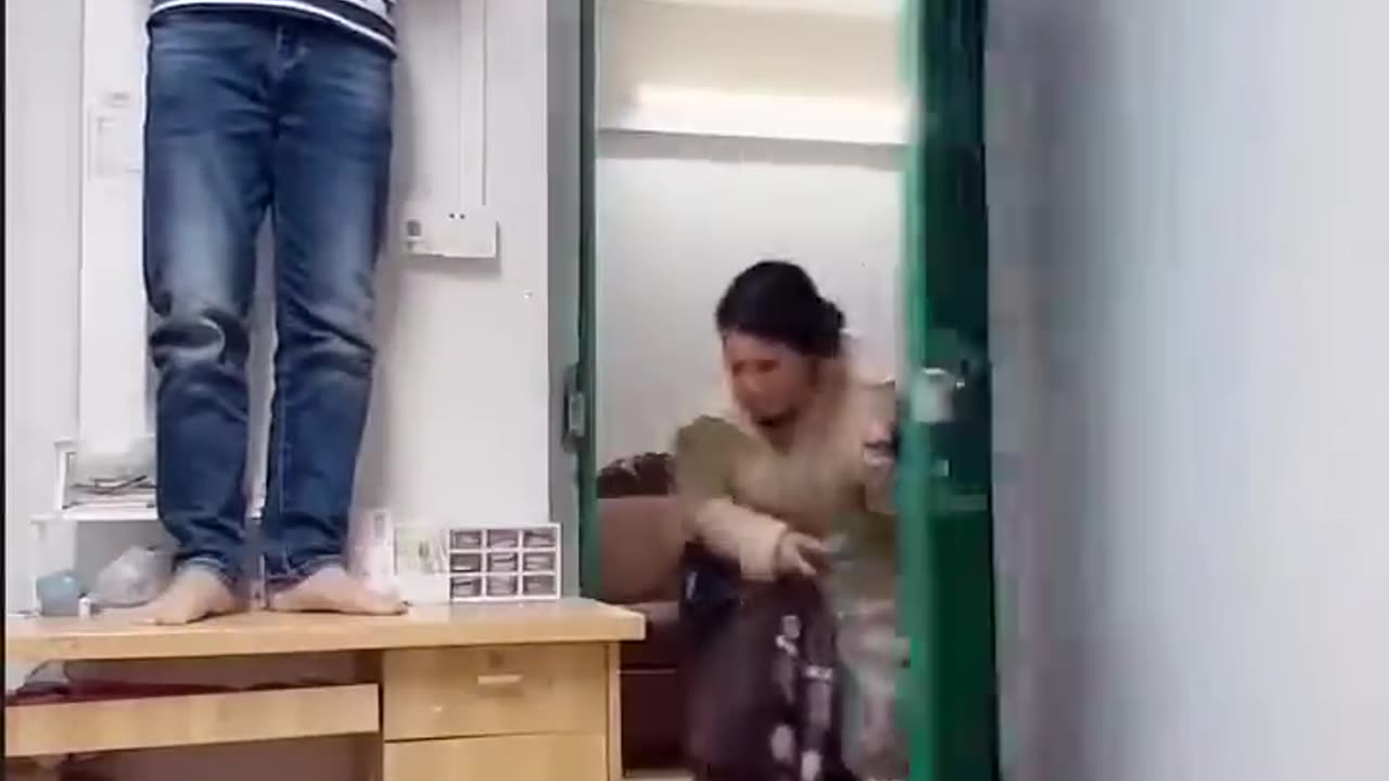 Funny chinese video🤣😂