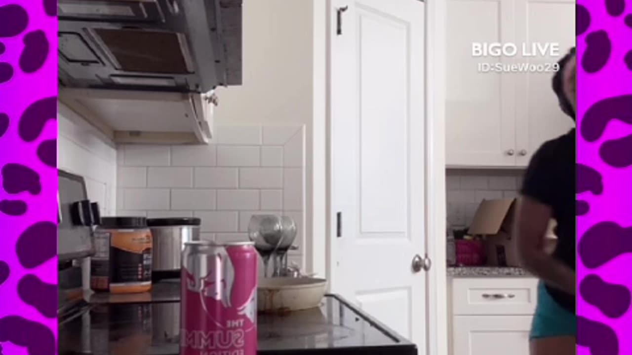 - SUEWOO ; IN HER NEW HOUSE COOKING DINNER !