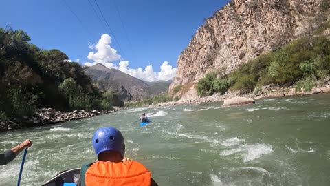 White Water Rafting near Yaca in Pachachaca River #Apurimac #Peru
