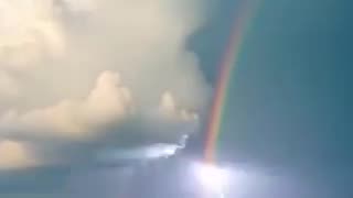 miguelifornia - This is awesome 🌈 🌩What happens when rainbow clashes with thunderstorms.