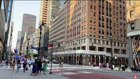4K NYC Walk: Fifth Avenue Journey Through the Heart of Manhattan