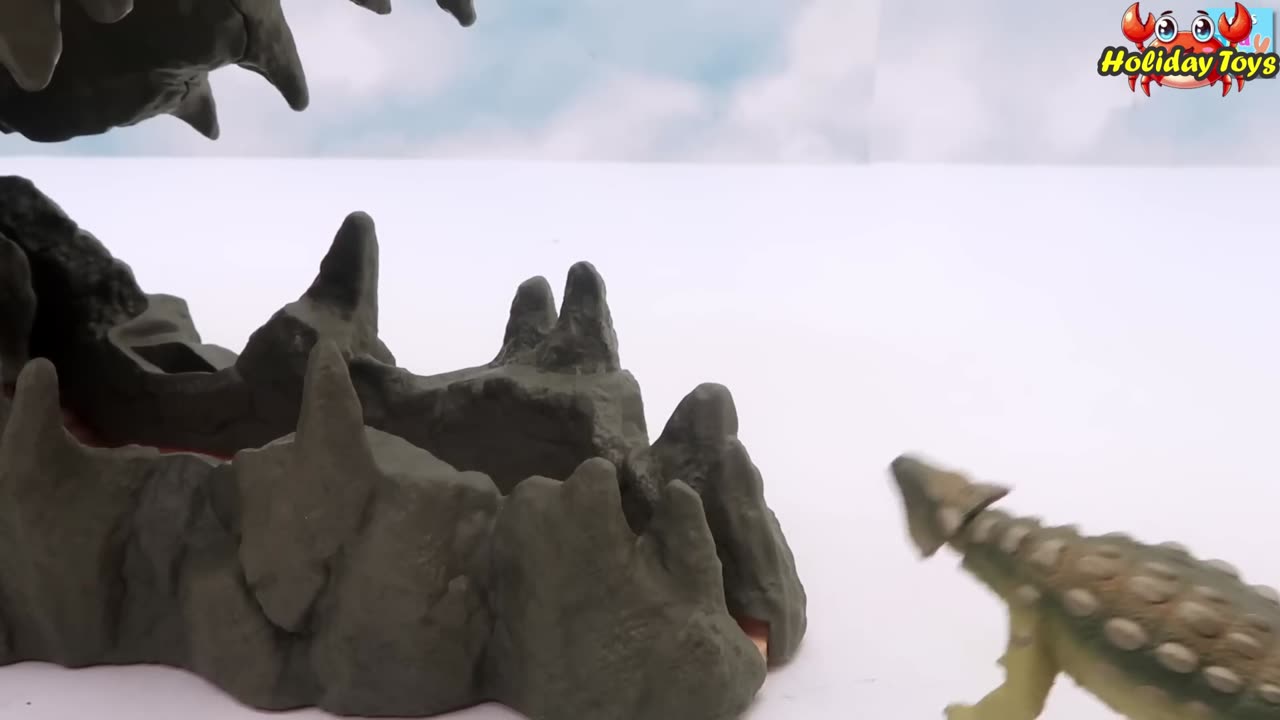 Playing Hitting the Head and Tail of Dino in the Box