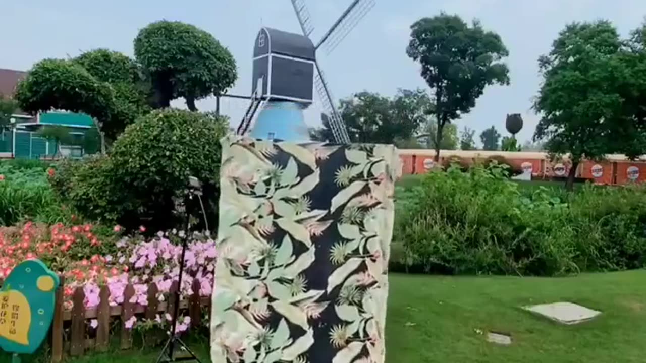 🤯✨ The Invisible Artist Who Camouflages Into Nature! | FeedMyCuriosity