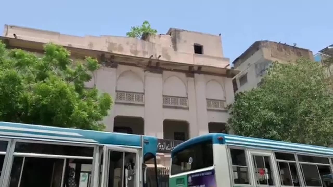 Mere Samney Wali Khirki Mein Baba-e-UrduMoulvi Abdul Haq Rehtay thay.mp4