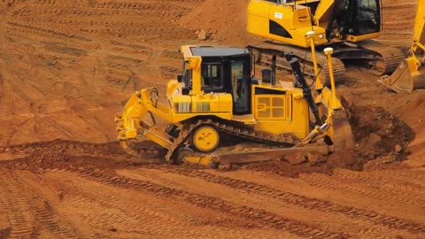 What Makes a Skid Steer Different From a Bulldozer¿