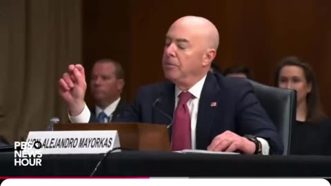 Alejandro Mayorkas picks the wrong senator to raise his finger to!