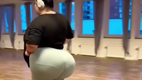 How does your girlfriend walk?