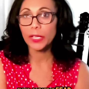 🧠 How Narcissists Trap You in Self-Doubt — and How to Break Free 🔓#shorts