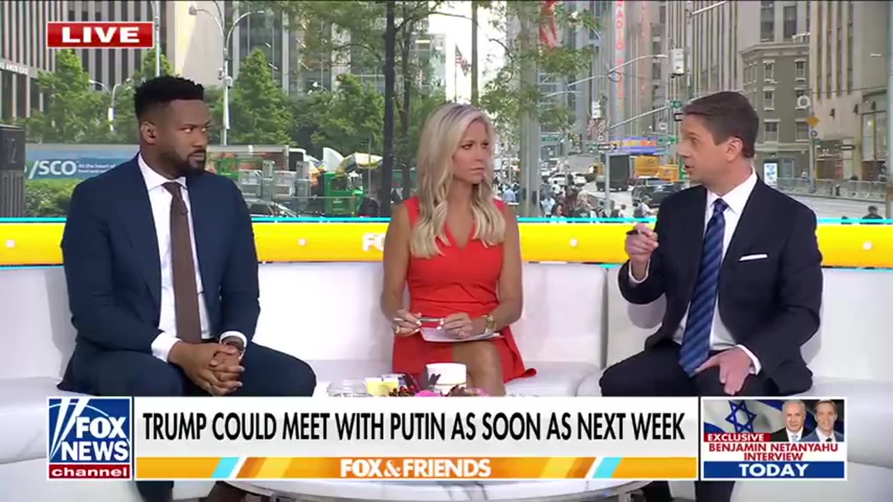 NEW_ Trump agrees to HIGH-STAKES Putin meeting with one expectation
