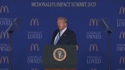 President Trump gets HUGE standing ovation