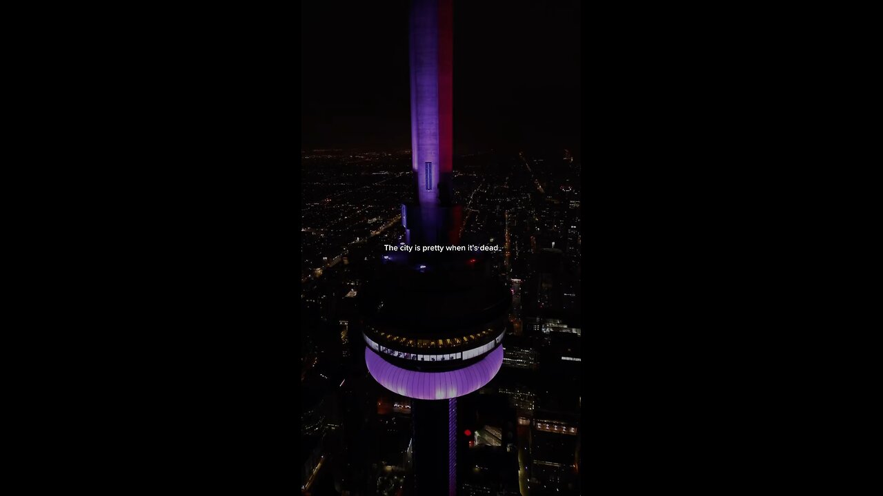 What color is the CN Tower?