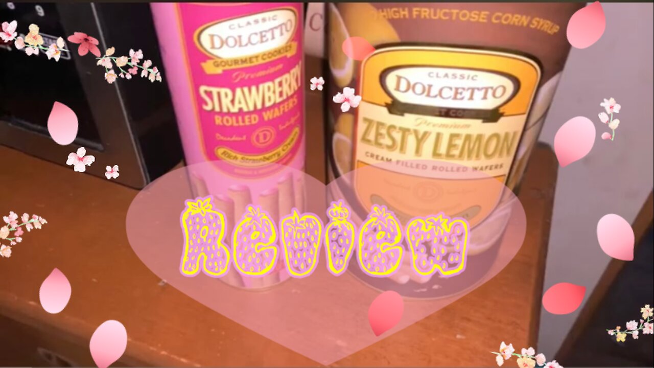 Dolcetto Lemon Wafer Rolls VS Strawberry Wafer Rolls