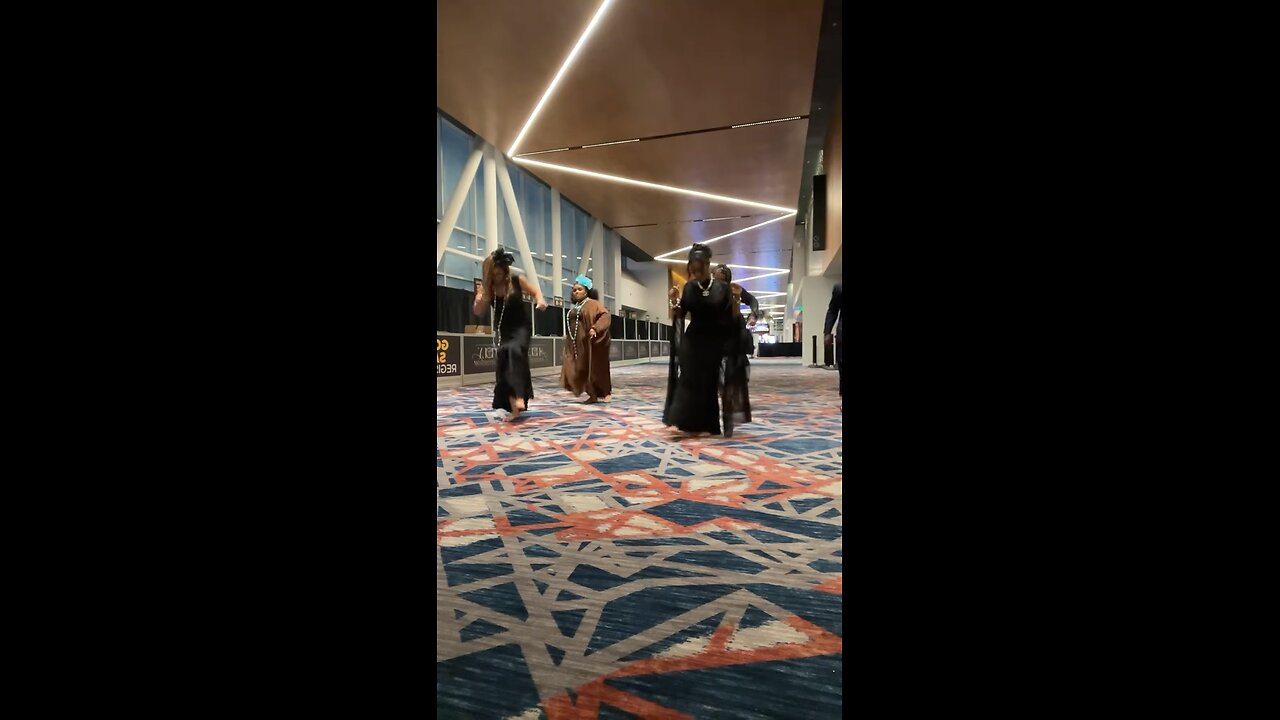 P-Slide - 117th Cogic Convocation 2025 #pslidechallenge #hallwaypraise 💃🏽💃🏽👠👠