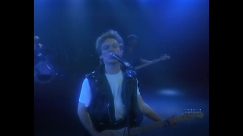 Bryan Adams - Run To You (Official Music Video)