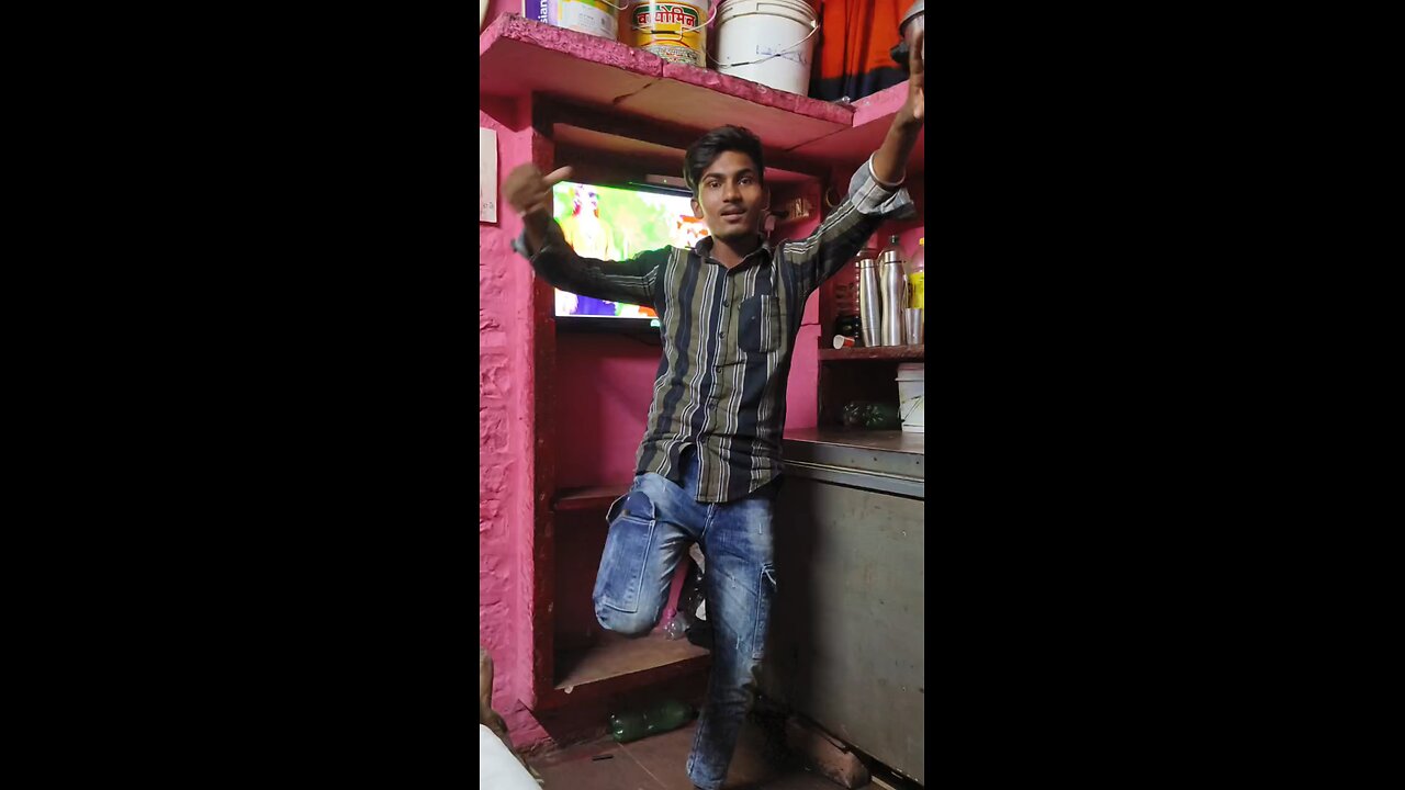 SINGER ANARSINGH DANCER