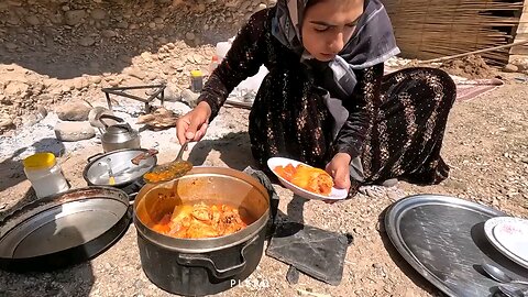 🎉 Video Title: Construction of a charcoal oven and a safe wall for nomadic family's cave : t