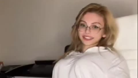 Cute girl live on bigo with no pants
