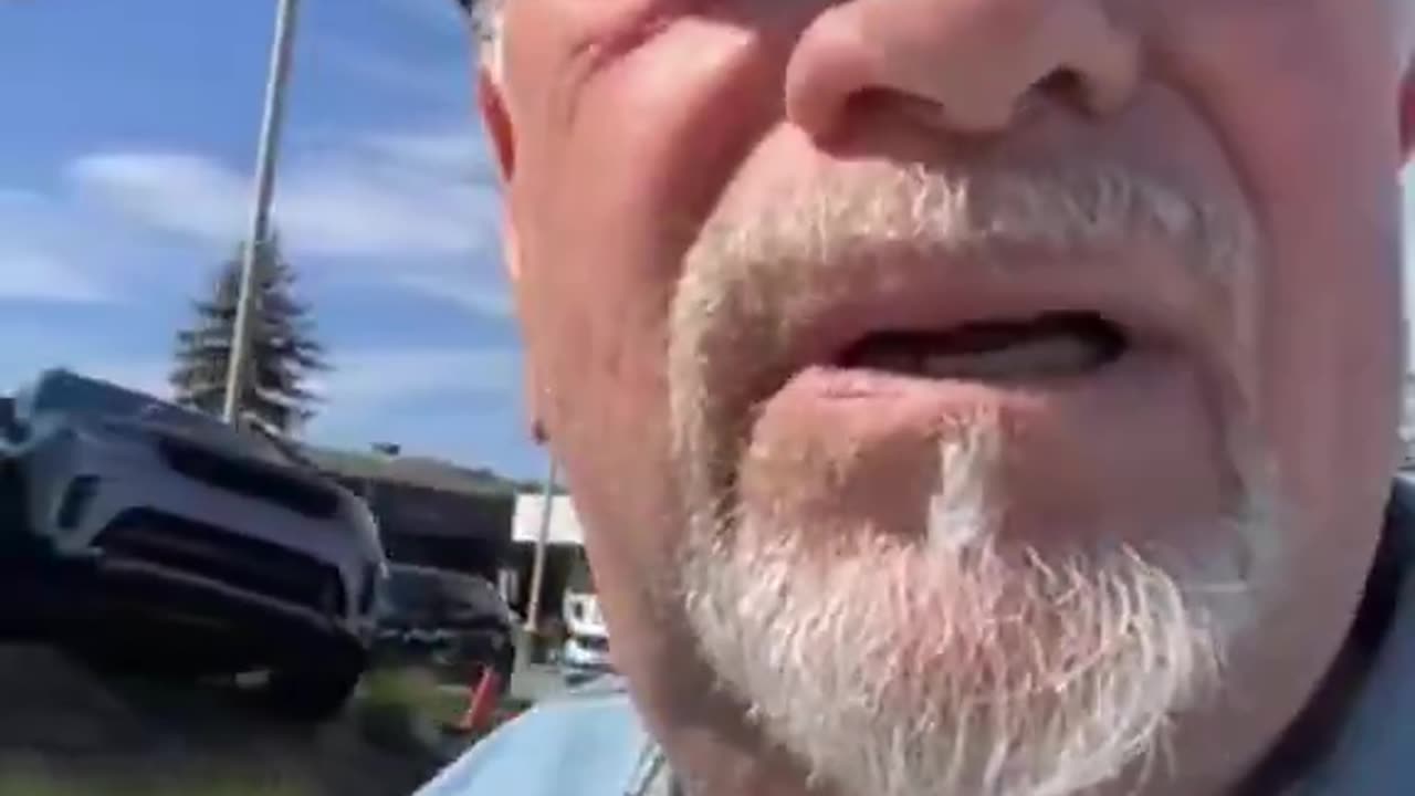 Michael Savage Confronts Communist Musk Haters
