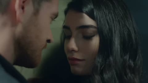الطبقة المخملية - تقارب عاطفي في المرحاض - مدبلج بالعربية | Yuksek Sosyete