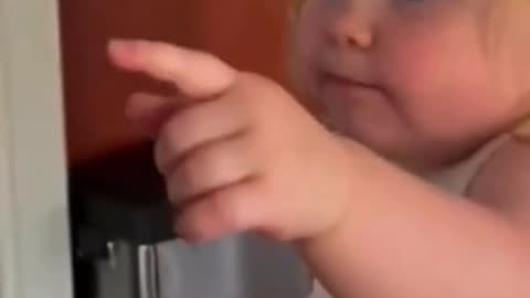 “She Argued With Her Mom Like a Mini Lawyer 🤣”