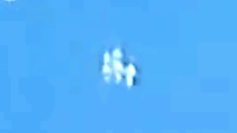 Light Beings or Angels appear over Mexico in 2005 - UFO's are Spirits
