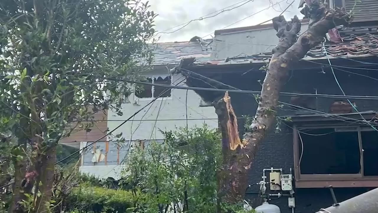 V JAPONSKU UDEŘIL TAJFUN A SILNÉ TORNÁDO 5.9.2025