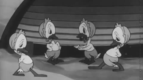 Woody Woodpecker and Friends - 1936x11 - Beach Combers
