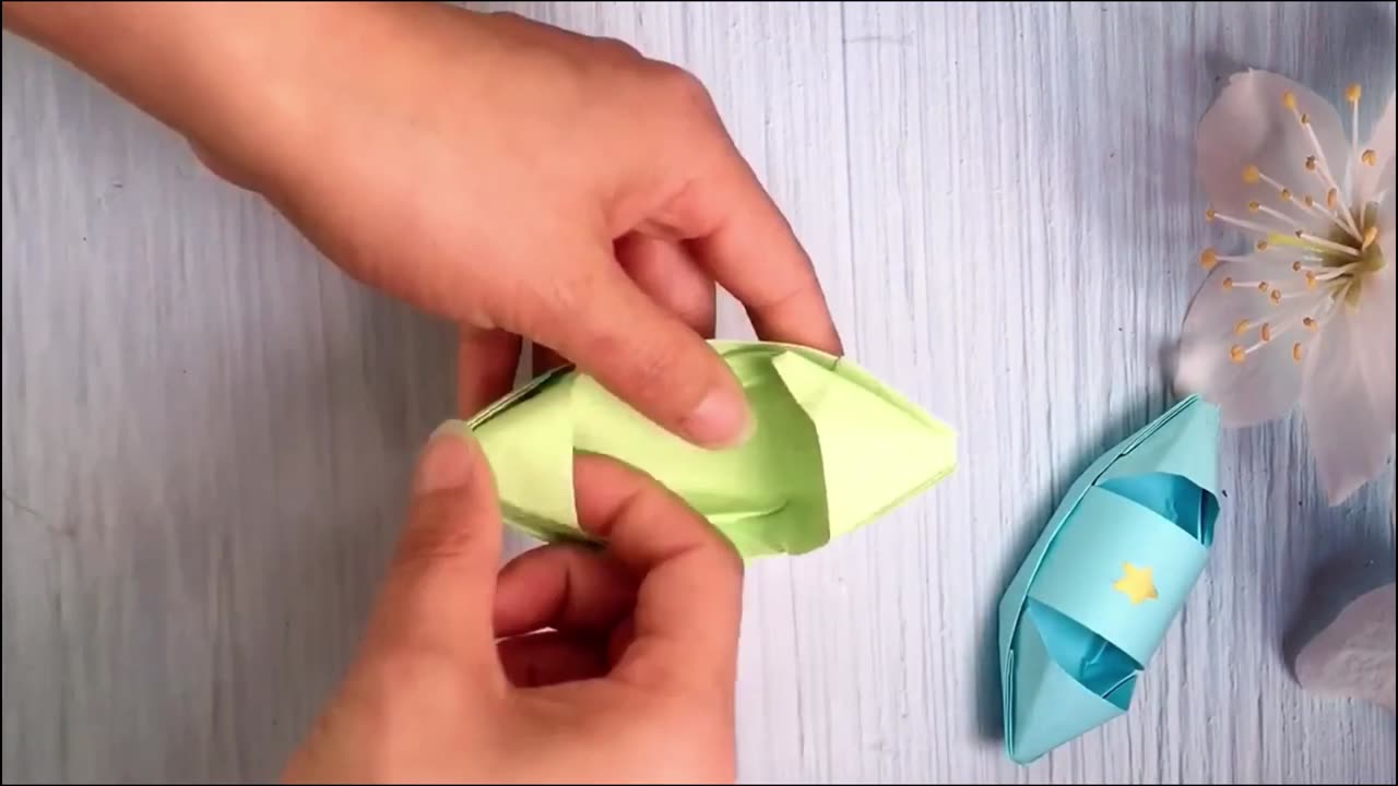 how to make a beautiful origami wallet and ship