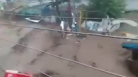 🇵🇰 43 dead, 14 injured as heavy rains and powerful floods batter Pakistan